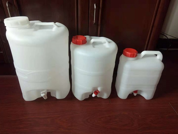 19升水嘴塑料桶_20升水嘴塑料桶